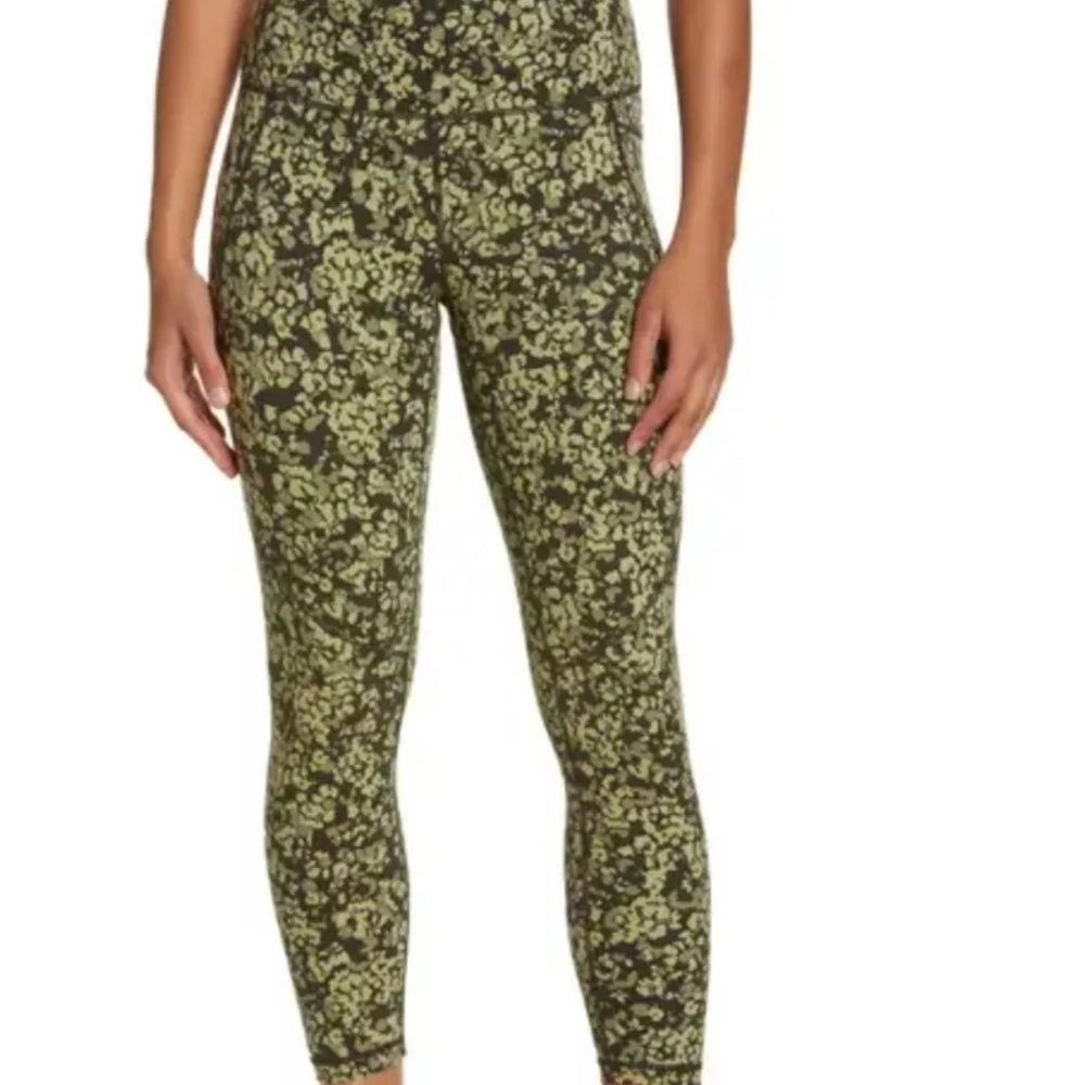 Sweaty Betty Power 7/8 Legging Size Large Green Floral Print Size S